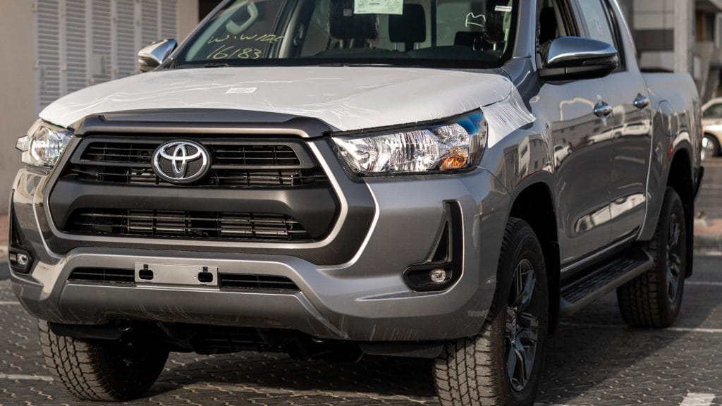 2025 Toyota Hilux Active Comfort 4×4 (Diesel Automatic)| Silver
