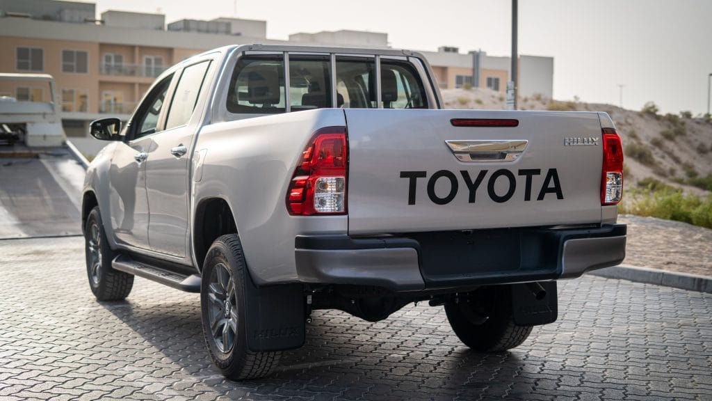 2025 Toyota Hilux Active Comfort 4×4 (Diesel Automatic)| Silver