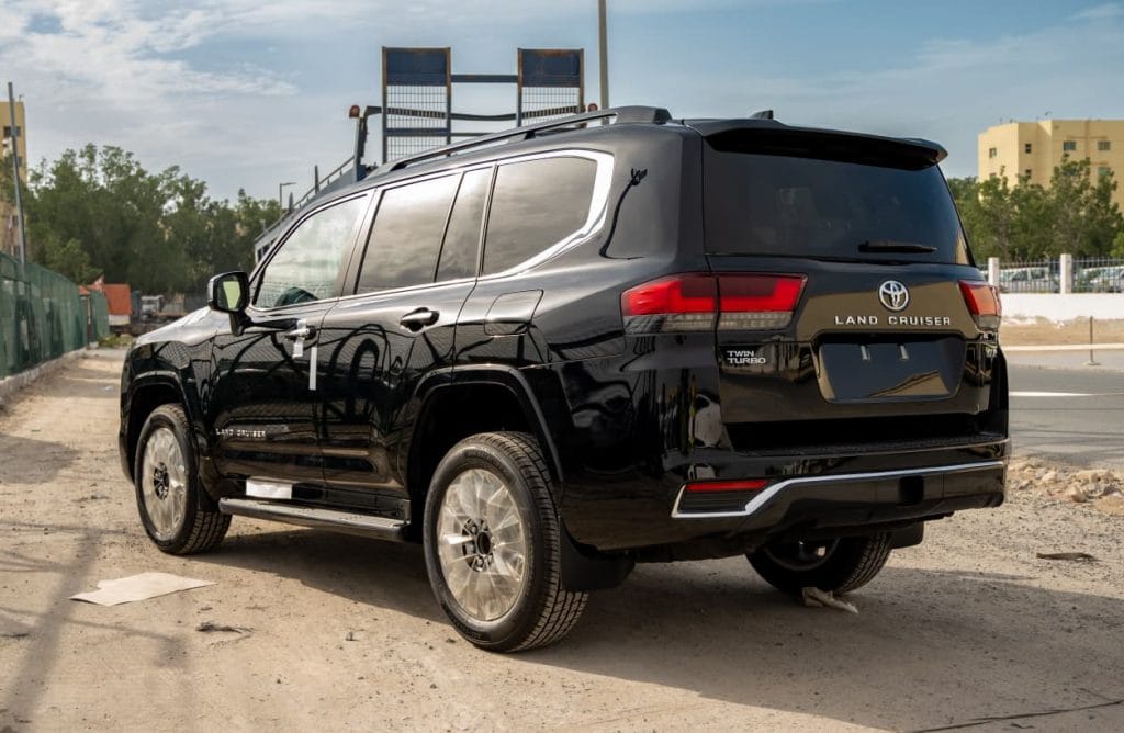 Toyota Land Cruiser 300 VXR 3.5L TT Petrol