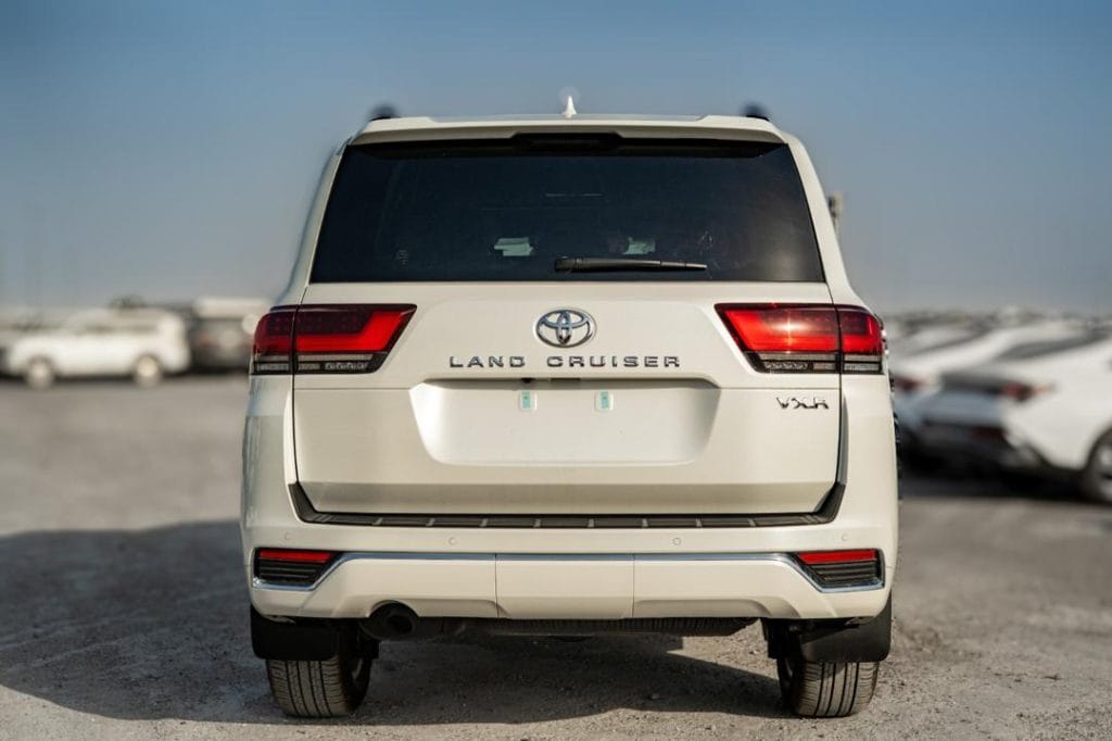 Toyota Land Cruiser  LC300 VXR