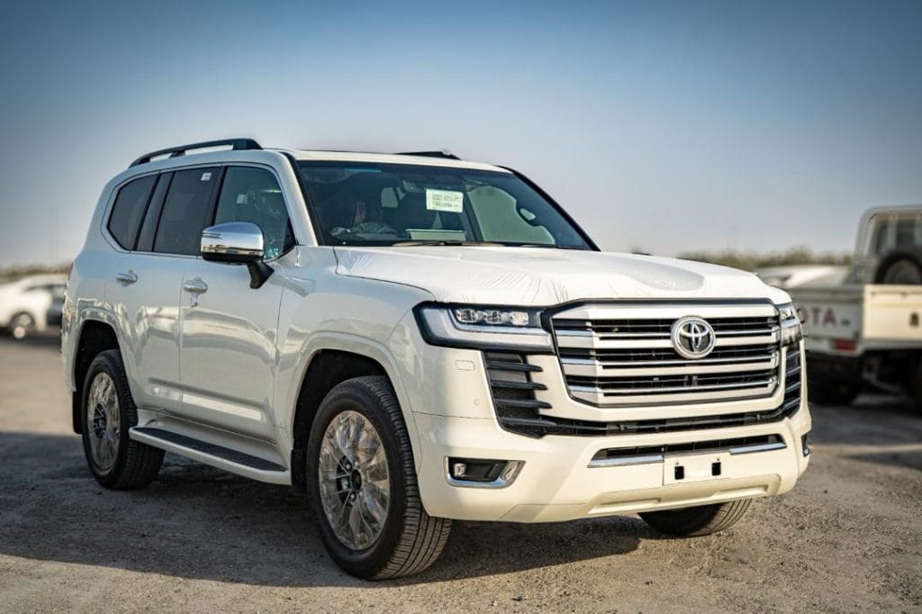 Toyota Land Cruiser  LC300 VXR